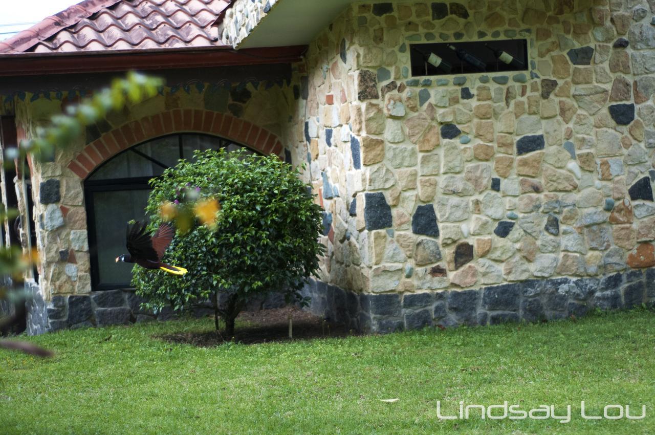 Gingerbread Restaurant&Hotel Nuevo Arenal Exterior foto